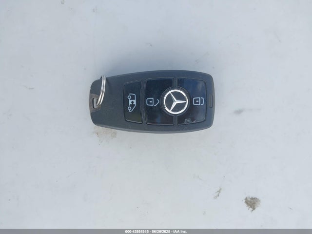 WD4PF0CD1KP054290 Mercedes-Benz om 642 with brake assist