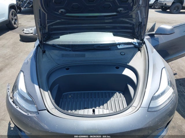 2023 TESLA MODEL 3 5YJ3E1EA2PF641779 Photo 9