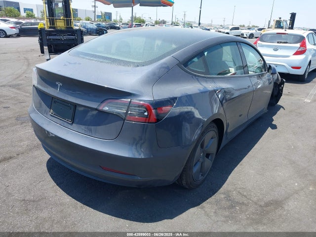 2023 TESLA MODEL 3 5YJ3E1EA2PF641779 Photo 3