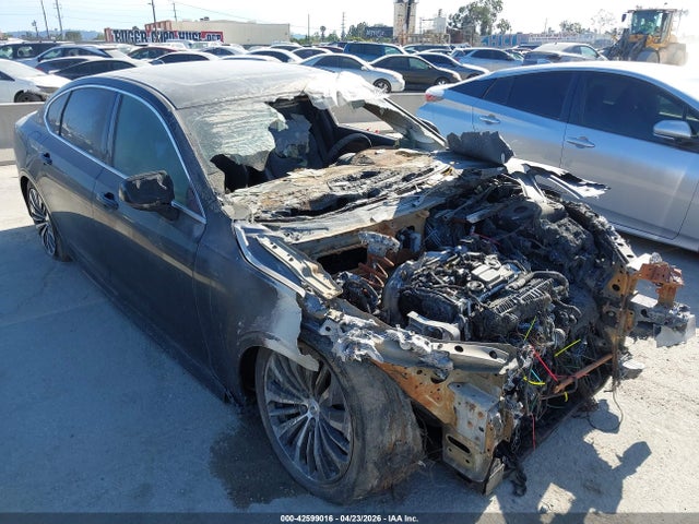 LVY062MK6NP261551 Volvo S90 B6 Momentum