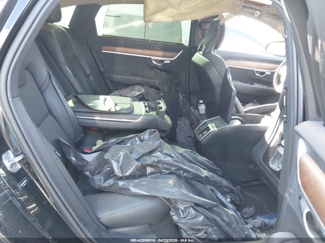 LVY062MK6NP261551 Volvo S90 B6 Momentum