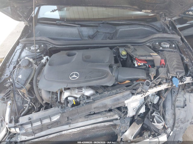 WDCTG4GB8GJ216720 Mercedes-Benz 270