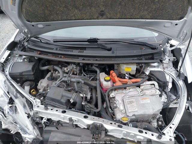 JTDKDTB37F1098842 Toyota 1nz-fxe+1lm