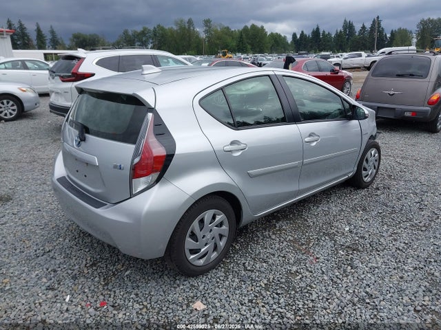 JTDKDTB37F1098842 Toyota 1nz-fxe+1lm