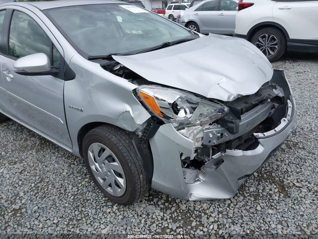 JTDKDTB37F1098842 Toyota 1nz-fxe+1lm