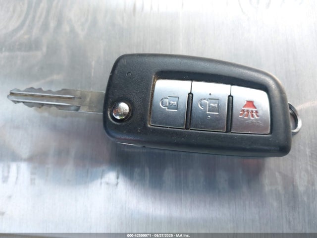 KNMAT2MT2FP559075 Nissan 2015