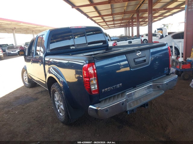 1N6DD0ER4HN735556 Nissan 2017