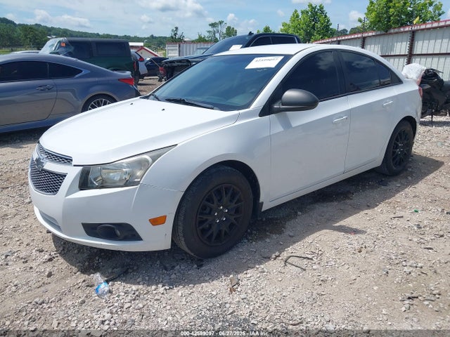 1G1PA5SG7E7379525 Chevrolet lwe
