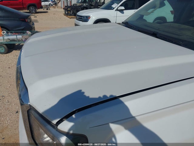 GMC l83 -spark ignited direct injection, variable valve timing, afm, e85 max, alum 2018 3GTU2NEC2JG206512 Image 6