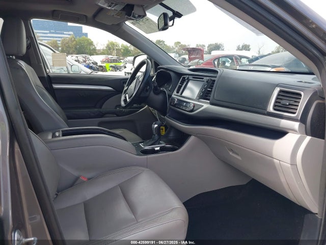 5TDKKRFHXES034682 Toyota 2gr-fe