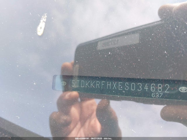 5TDKKRFHXES034682 Toyota 2gr-fe