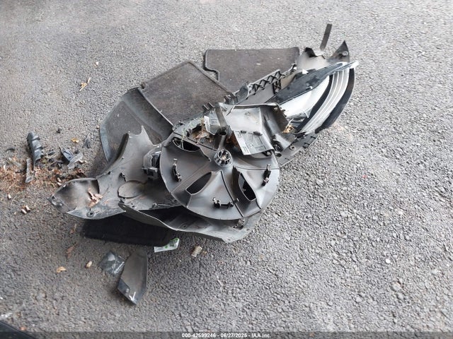5YJ3E1EB1JF113988 Tesla 2018