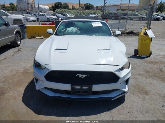1FATP8UH4L5120758 Ford 2020