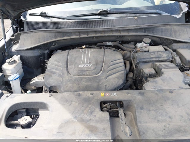 5XYPGDA54HG333397 KIA 2017