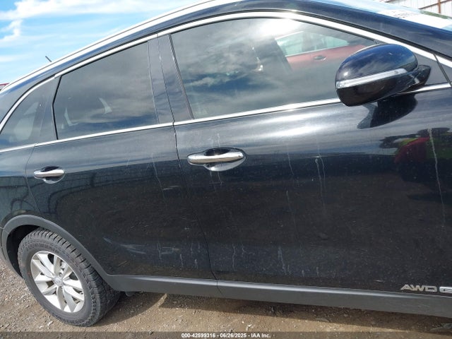 5XYPGDA54HG333397 KIA 2017