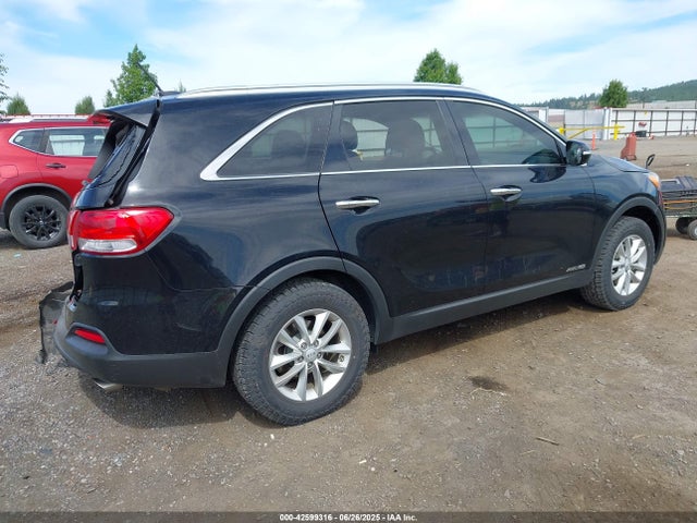 5XYPGDA54HG333397 KIA 2017