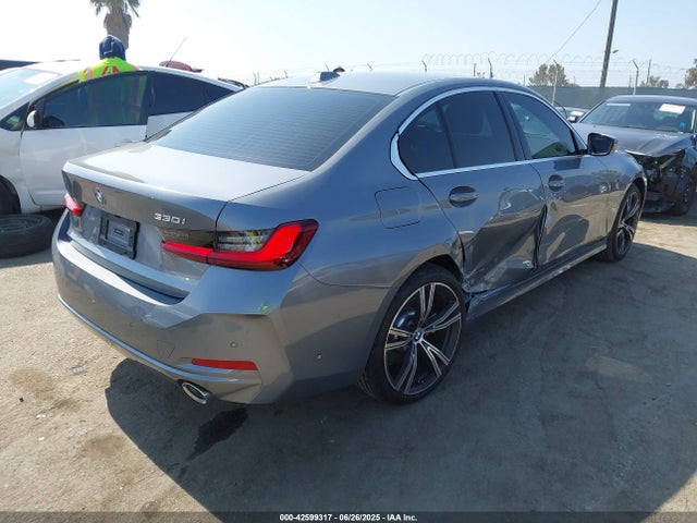 BMW 2024 2024 3MW69FF0XR8E83152 Image 4