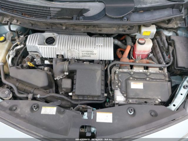 JTDZN3EU0FJ021004 Toyota 2zr-fxe+5jm