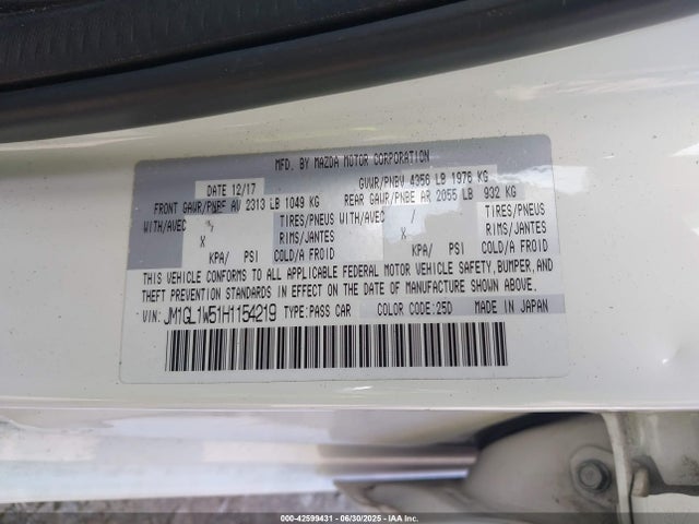 JM1GL1W51H1154219 Mazda py