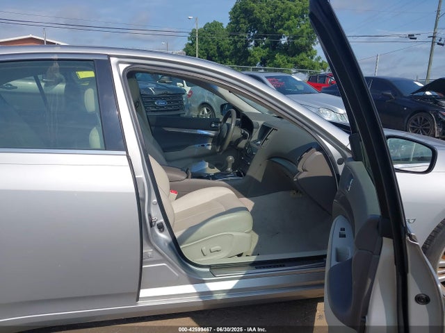 Infiniti 2015 2015 JN1CV6AP7FM501436 Image 5