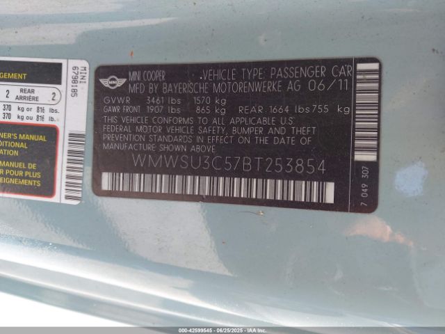 2011 MINI COOPER WMWSU3C57BT253854 Photo 8