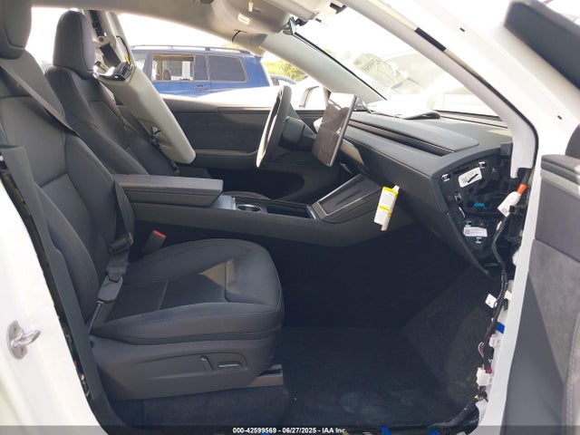2026 TESLA MODEL Y 7SAYGDED4TA412025 Photo 4