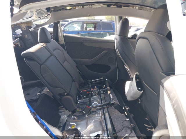 2026 TESLA MODEL Y 7SAYGDED4TA412025 Photo 7