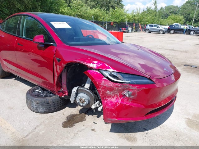 2025 TESLA MODEL 3 5YJ3E1EB5SF951846 Photo 5