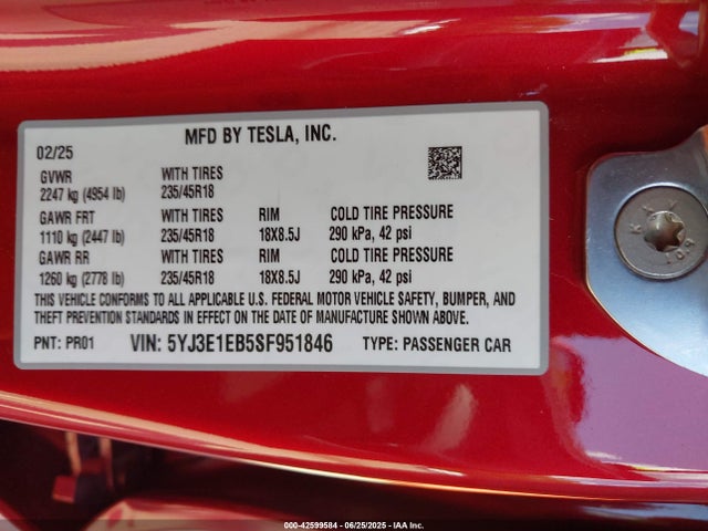 2025 TESLA MODEL 3 5YJ3E1EB5SF951846 Photo 8
