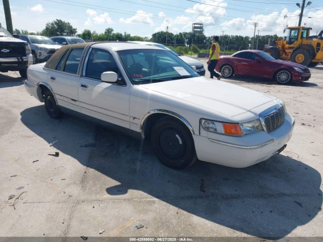 Продажа на аукционе авто 2000 Mercury Grand Marquis Gs, vin: 2MEFM74W1YX627789, номер лота: 42599592