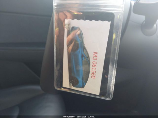 2021 TESLA MODEL Y 5YJYGDEE9MF061560 Photo 10