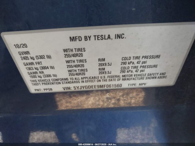 2021 TESLA MODEL Y 5YJYGDEE9MF061560 Photo 8