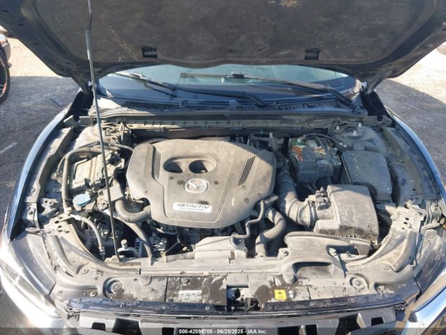 2018 MAZDA MAZDA6 JM1GL1TY7J1314589 Photo 9