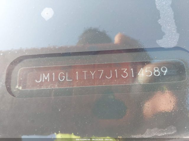 2018 MAZDA MAZDA6 JM1GL1TY7J1314589 Photo 8