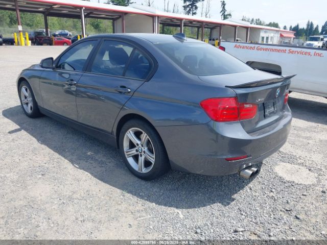 2014 BMW 328I WBA3B5C5XEP652003 Photo 2