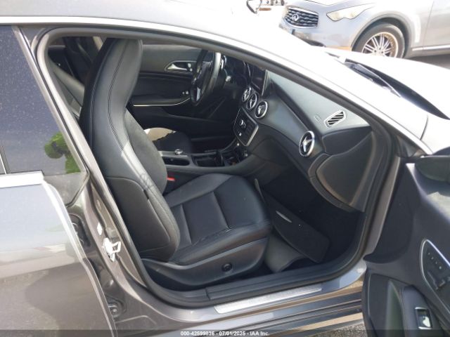 2014 MERCEDES-BENZ CLA 250 WDDSJ4EB1EN067682 Photo 4