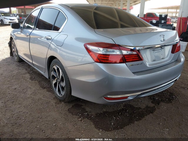 1HGCR2F85GA116666 Honda k24w1