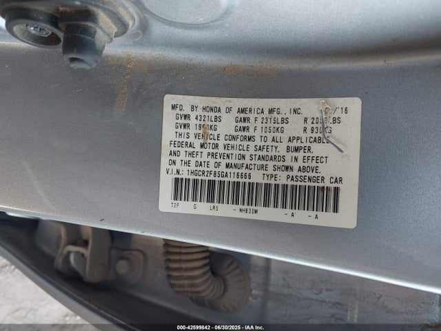 1HGCR2F85GA116666 Honda k24w1