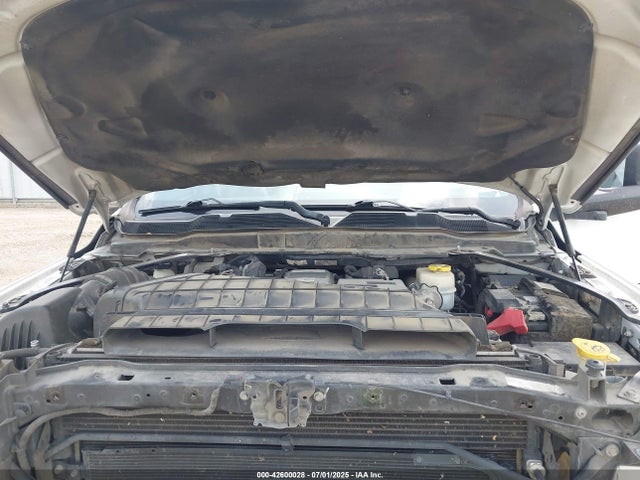 3C6UR5HL5KG581603 RAM 2019