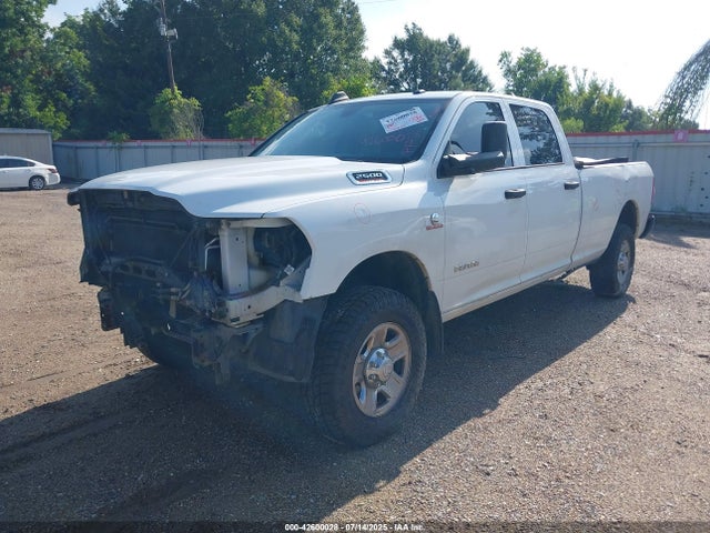 3C6UR5HL5KG581603 RAM 2019