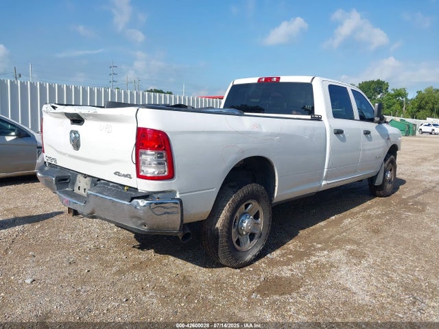 3C6UR5HL5KG581603 RAM 2019