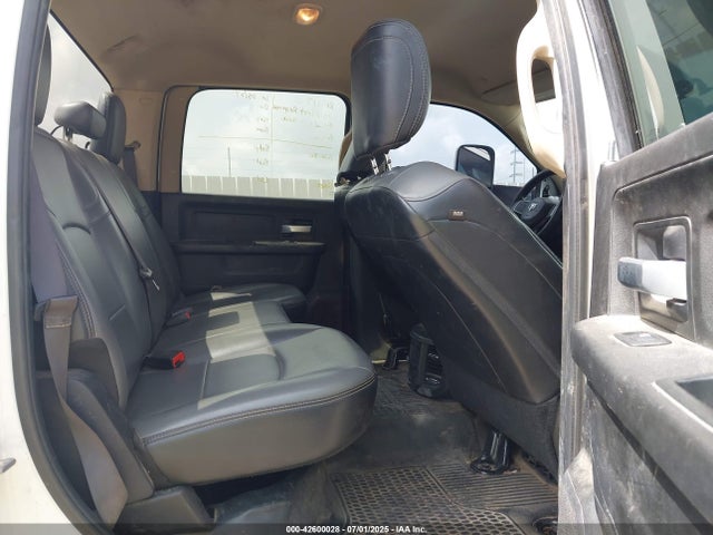 3C6UR5HL5KG581603 RAM 2019