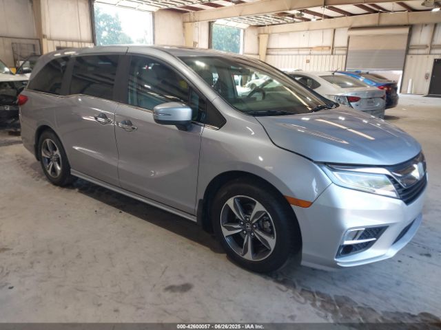 2018 HONDA ODYSSEY 5FNRL6H88JB069100