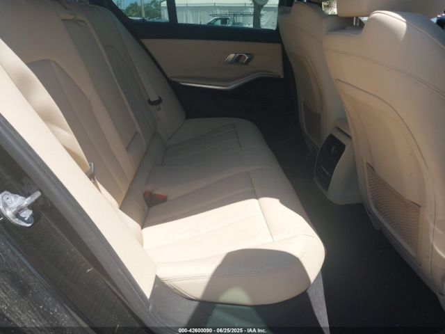 2019 BMW 330I WBA5R1C5XKAK12214 Photo 7