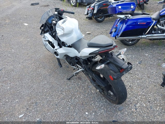 Kawasaki Ninja 500 2025 ML5EXGH14SDA39951 Image 3