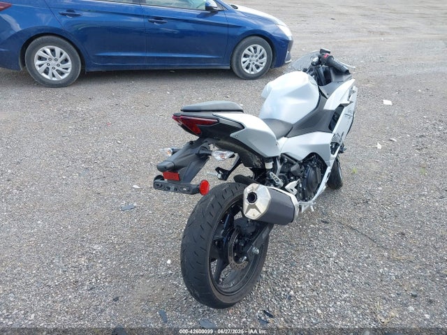 Kawasaki Ninja 500 2025 ML5EXGH14SDA39951 Image 4