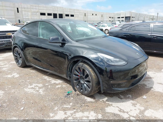 2022 TESLA MODEL Y 7SAYGDEF4NF394651 Photo 0