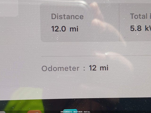 5YJ3E1EA6SF035121 Tesla MODEL 3