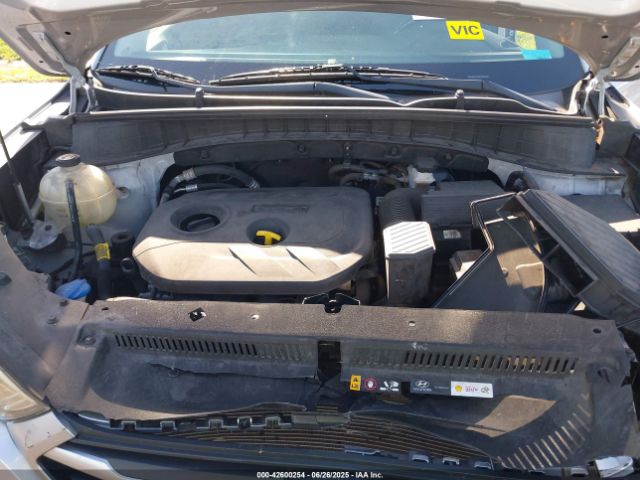 2018 HYUNDAI TUCSON KM8J33A44JU631922 Photo 9