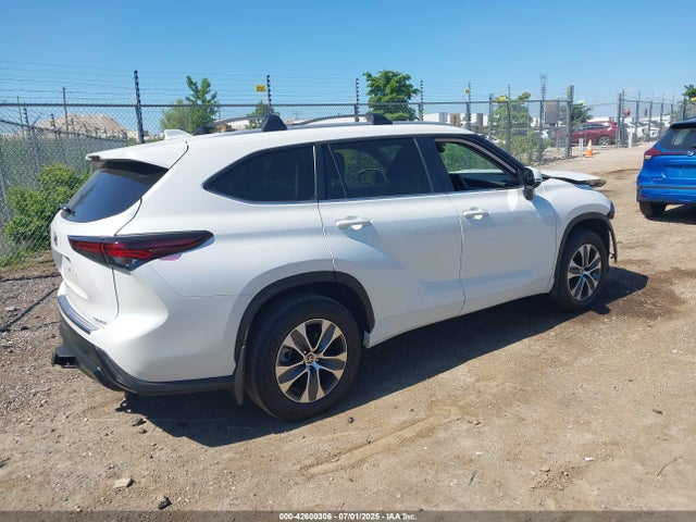 5TDKDRBHXRS565032 Toyota t24a-fts